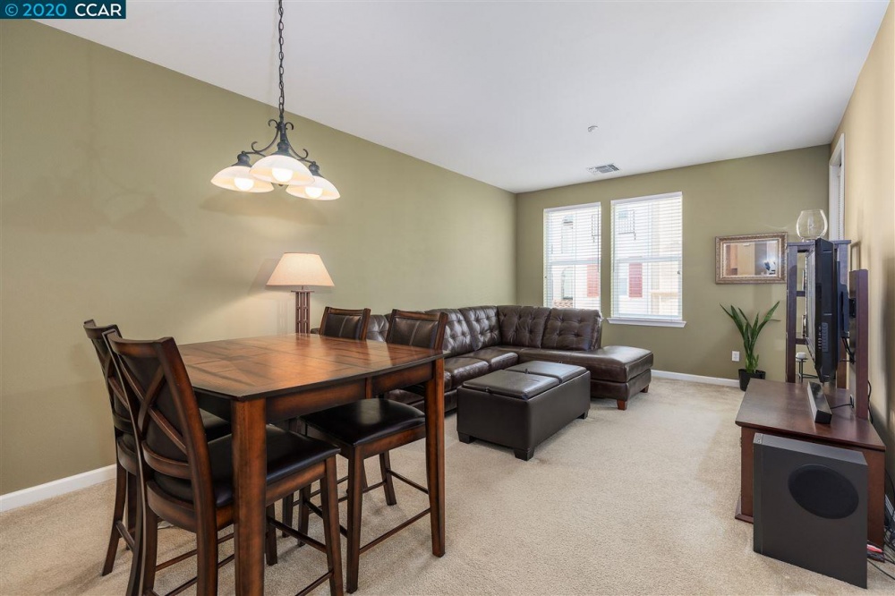 3a2a12563a3e08db5a92ca2922c7aa13b683bec4_original