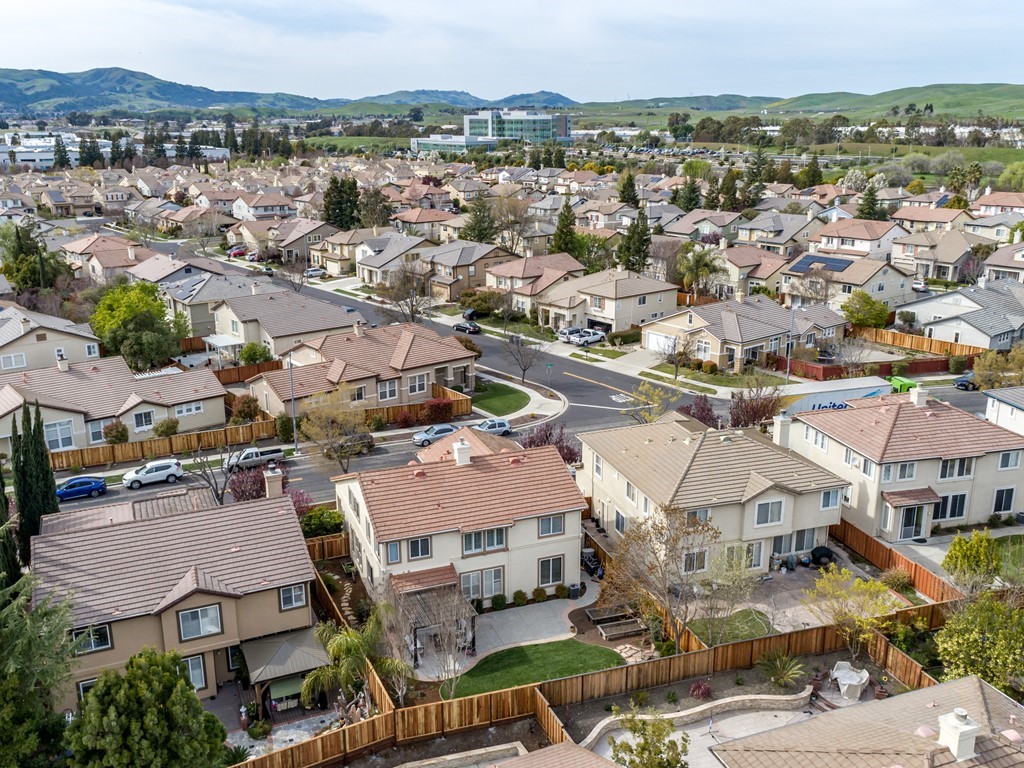 047_5441 Asterwood Dr7