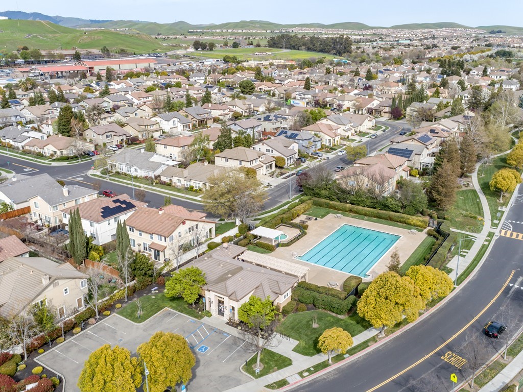 051_5441 Asterwood Dr11