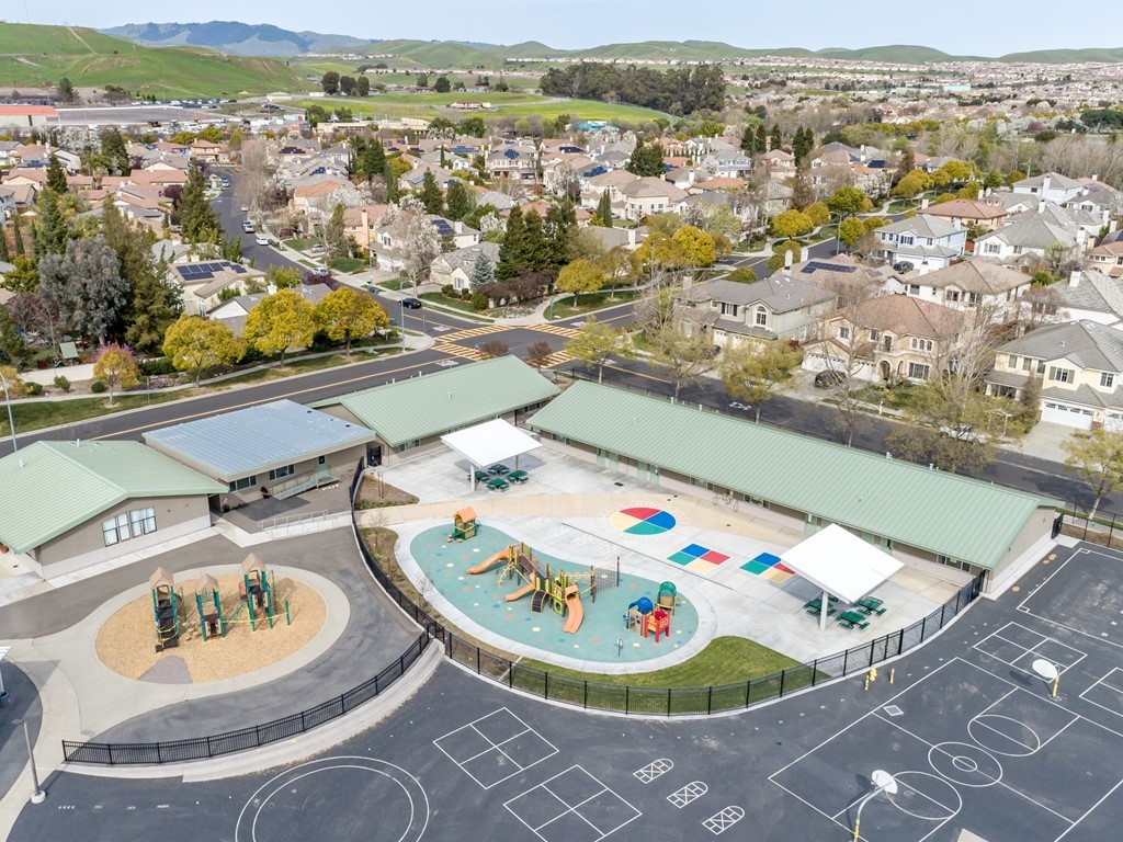 053_5441 Asterwood Dr13