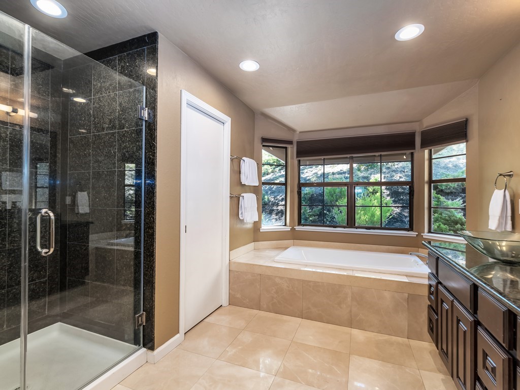 TourID:xxxxxxx~ Joe Norton and Lindy Penfold, 184 Silver Pine Ln Danville 94506