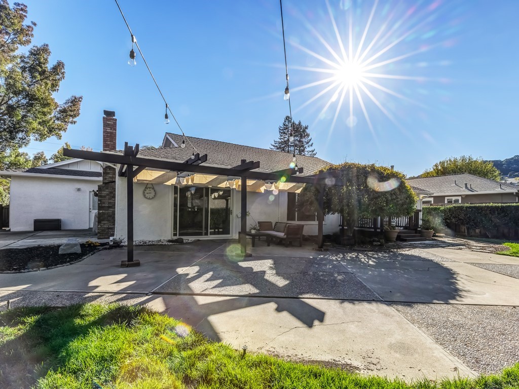 TourID:2930764~ Joe Norton & Lindy Penfold, 124 Baldwin Dr, Danville, CA 94526