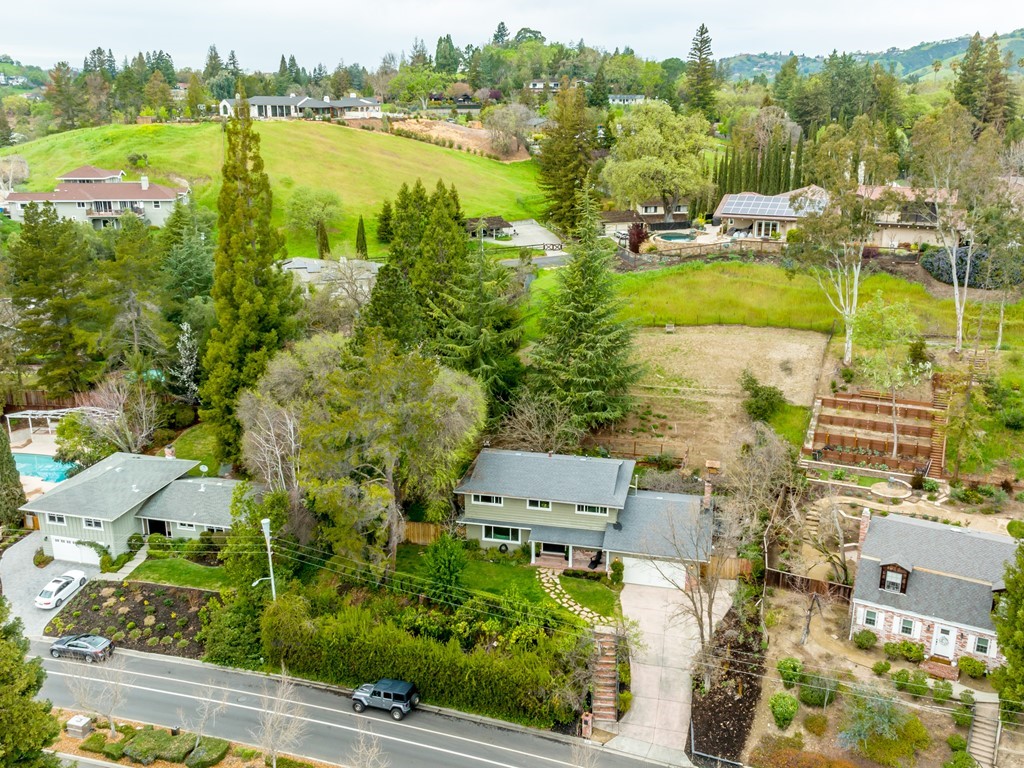 030_823 El Cerro Blvd5