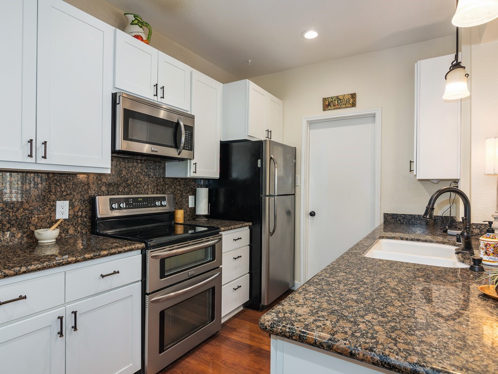 TourID:2972045~ Joe Norton, 1201 Glen Cove Pkwy #504 Vallejo 94591