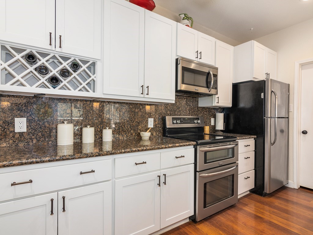 TourID:2972045~ Joe Norton, 1201 Glen Cove Pkwy #504 Vallejo 94591