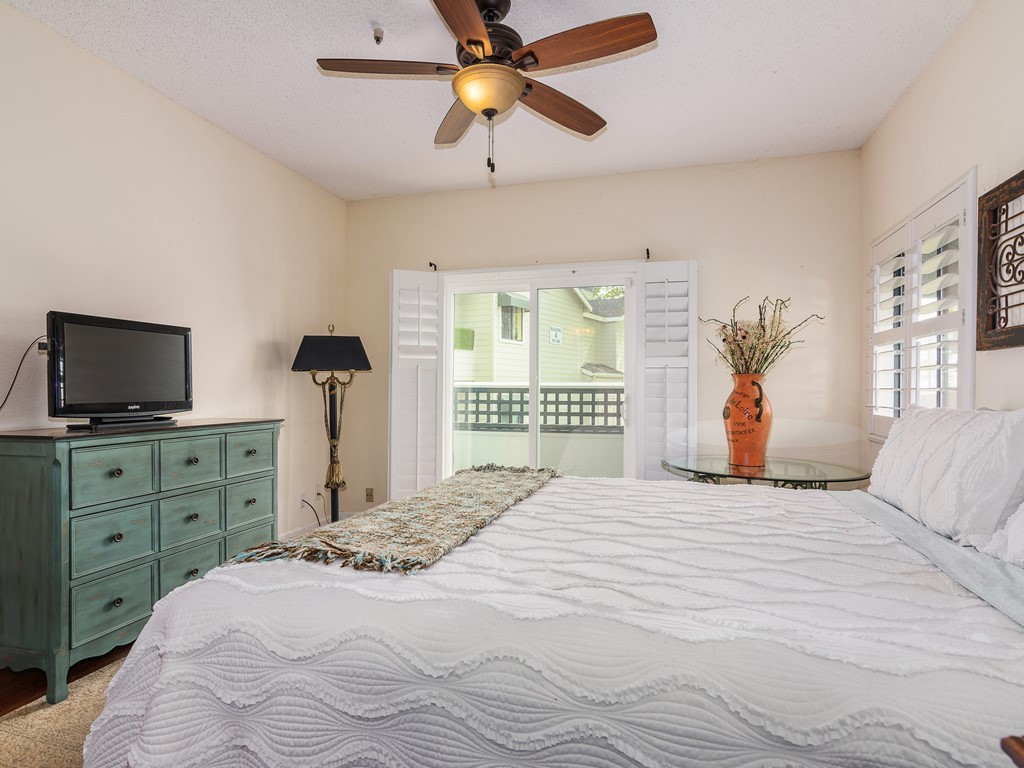 TourID:2972045~ Joe Norton, 1201 Glen Cove Pkwy #504 Vallejo 94591