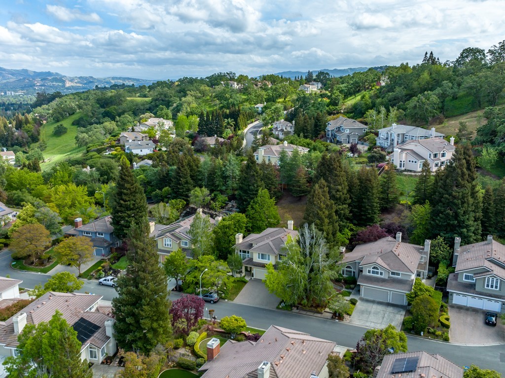 047_850 Hidden Pond Ct5