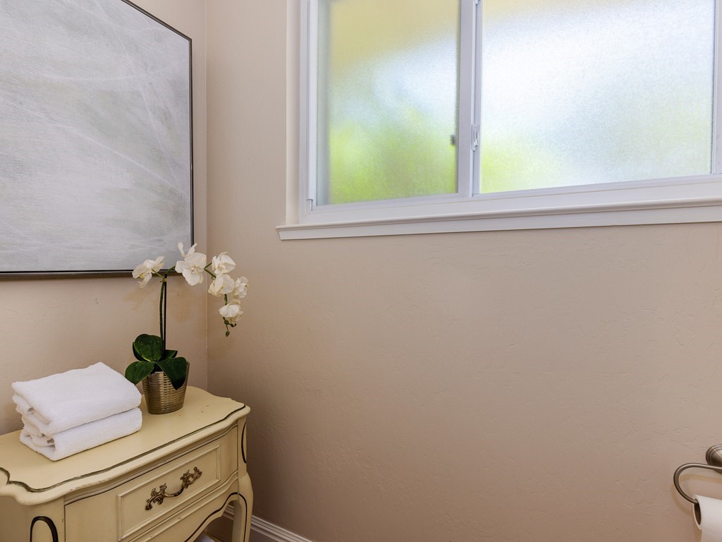 024_Bathroom