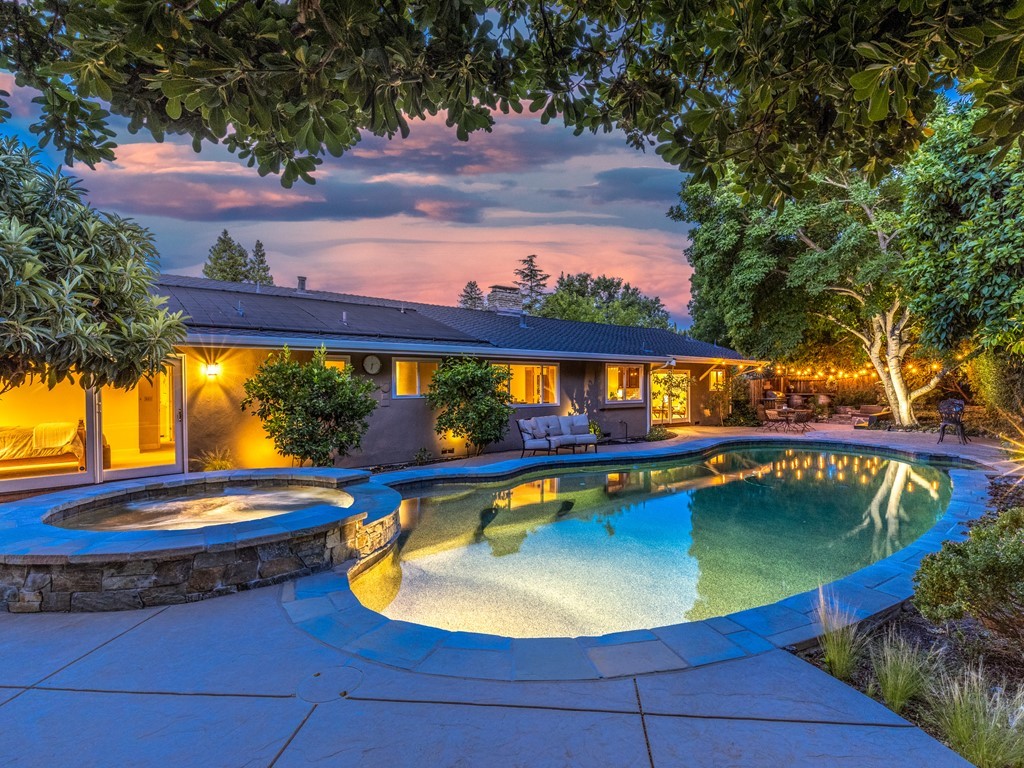 036_933 Ocho Rios Dr2