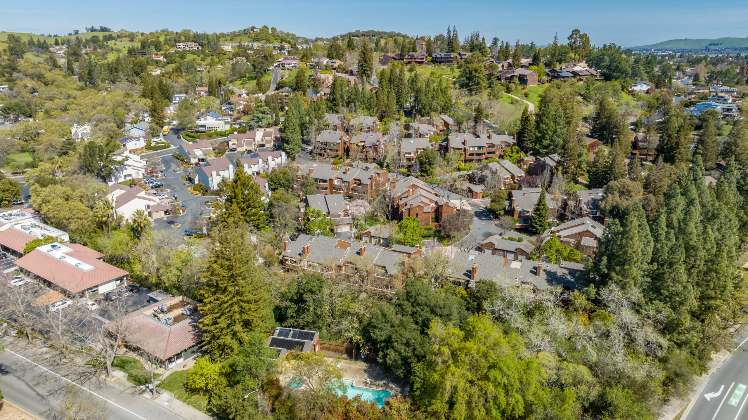 033_20 Royston Walk5