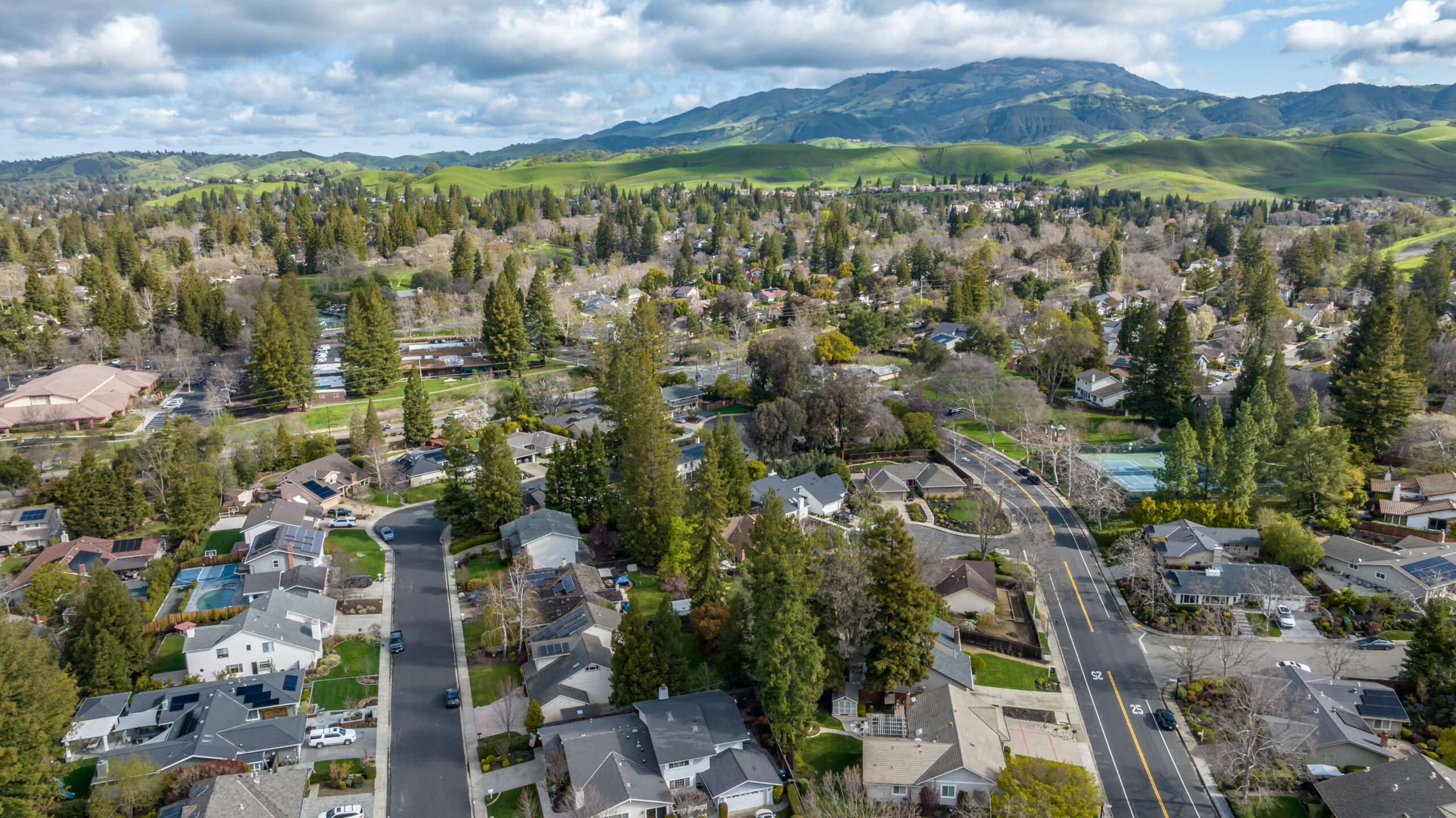 053_1138 Greenbrook Dr5