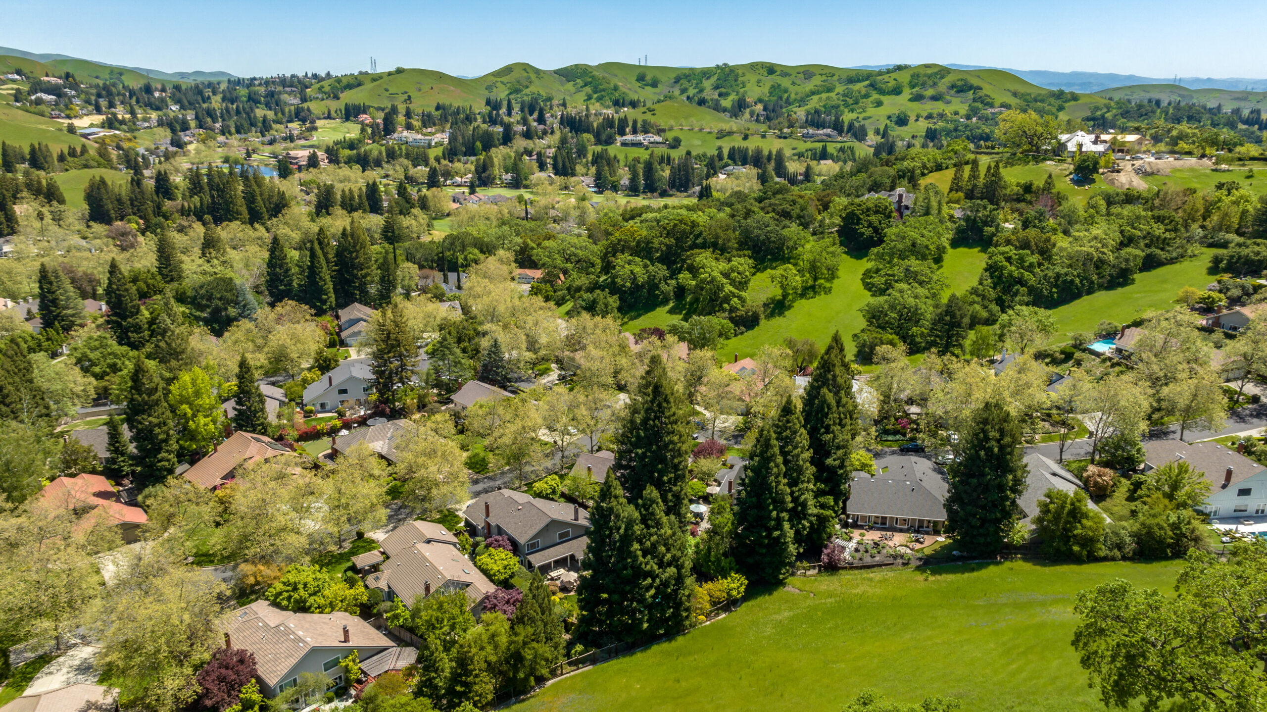 015_126 Oakridge Dr13