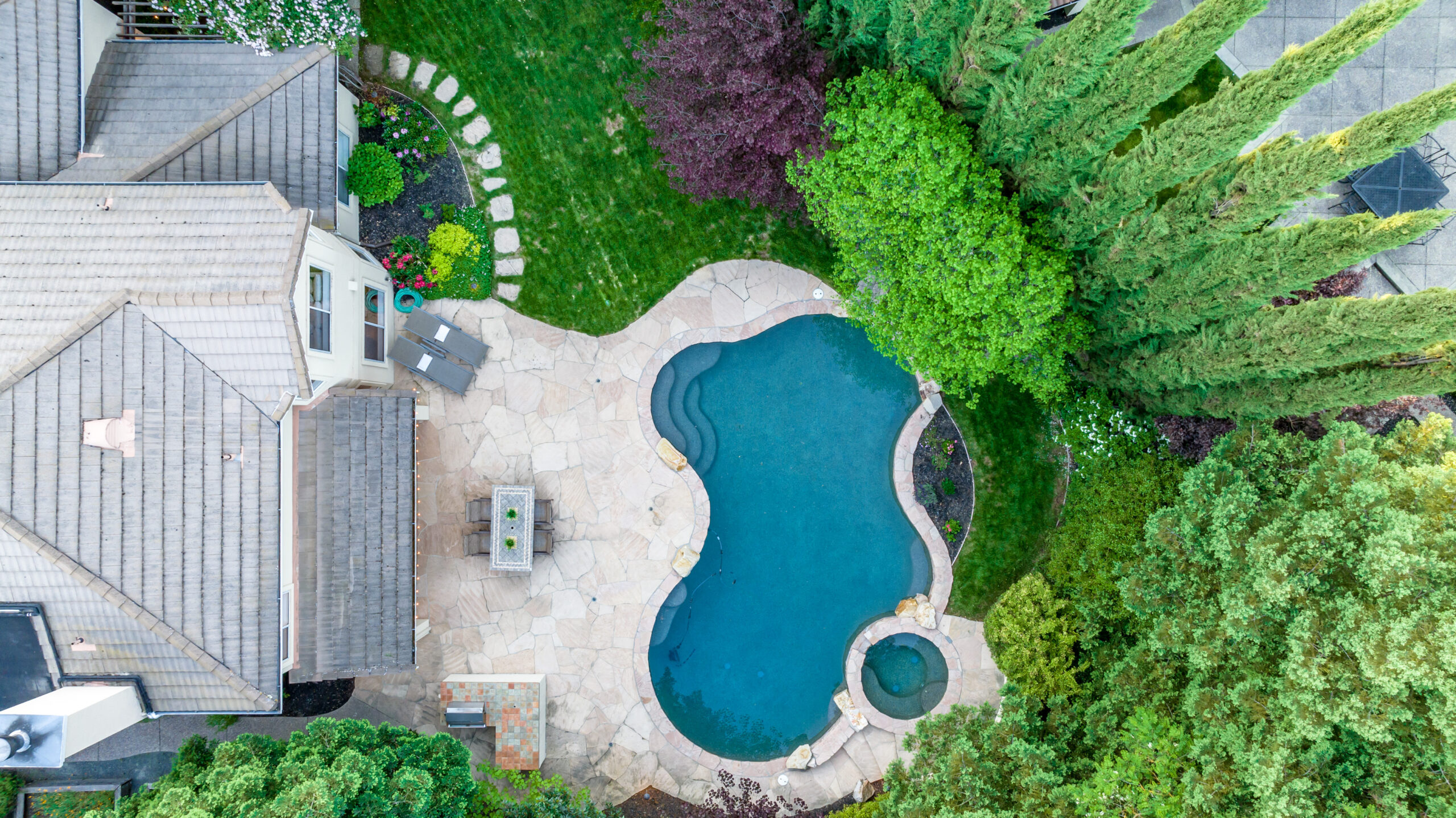 013_211 Kaitlyn Ln12