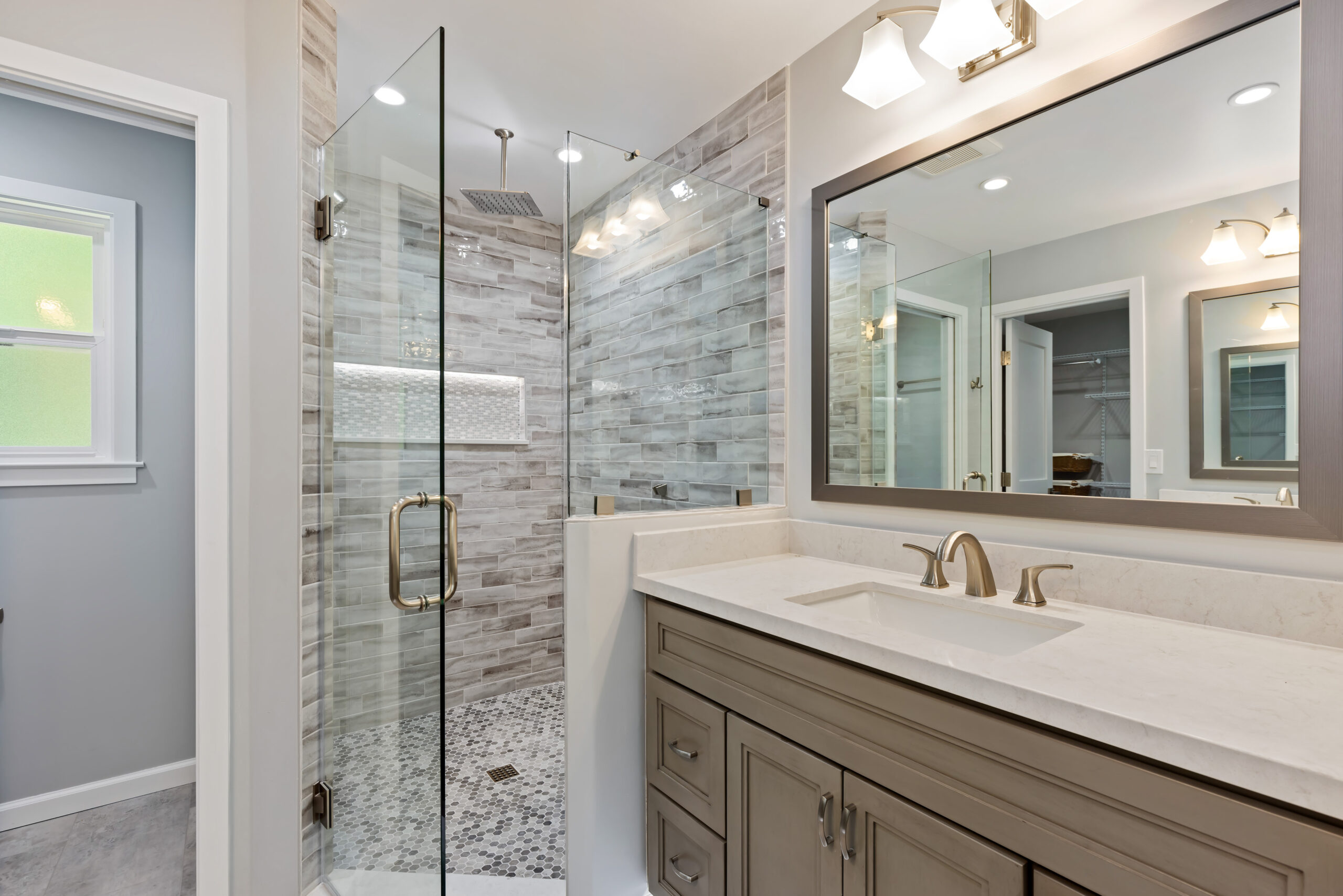 034_Primary Bathroom